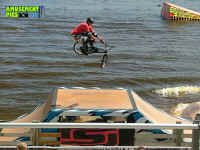 090305-210.jpg (106206 bytes)